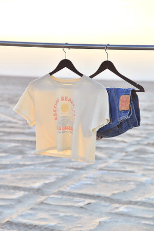 Resting Beach Face Tee